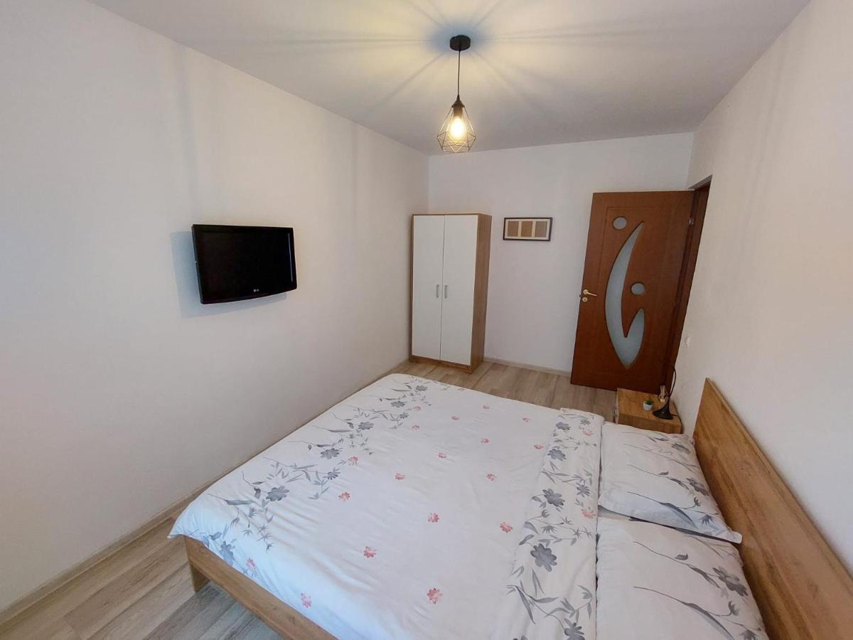 Youth Central Apartment Тиргу-Муреш Екстер'єр фото