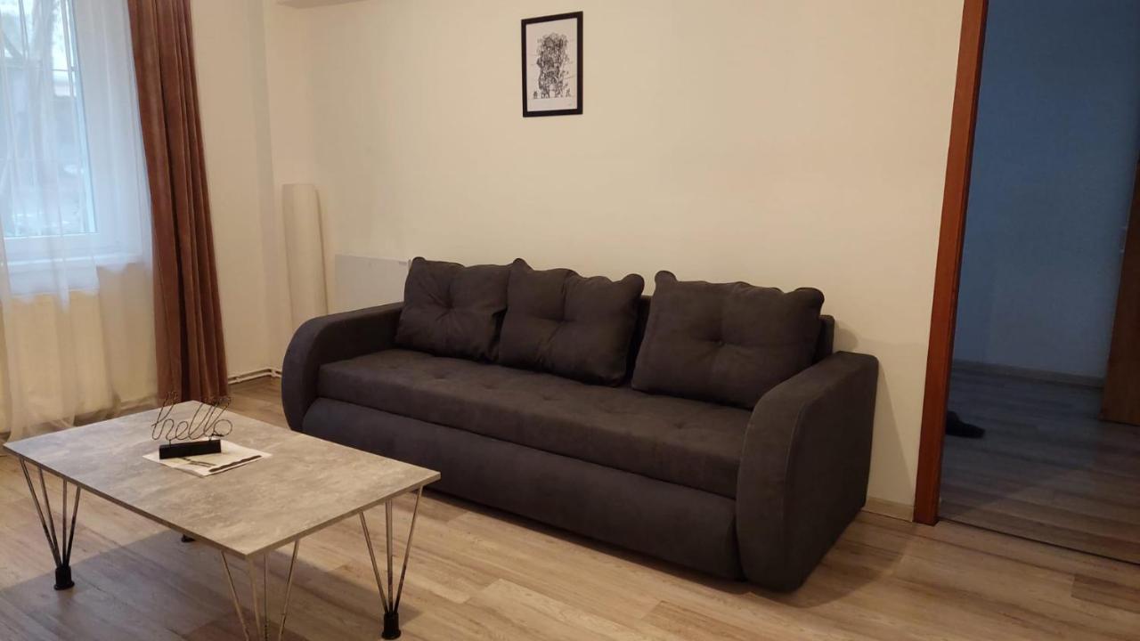 Youth Central Apartment Тиргу-Муреш Екстер'єр фото